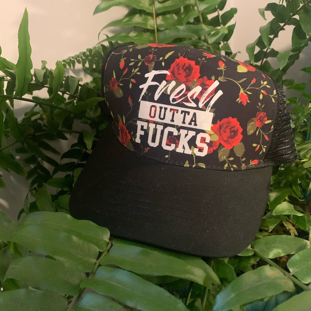 Snap back cap 🧢 - Picture 2 of 3
